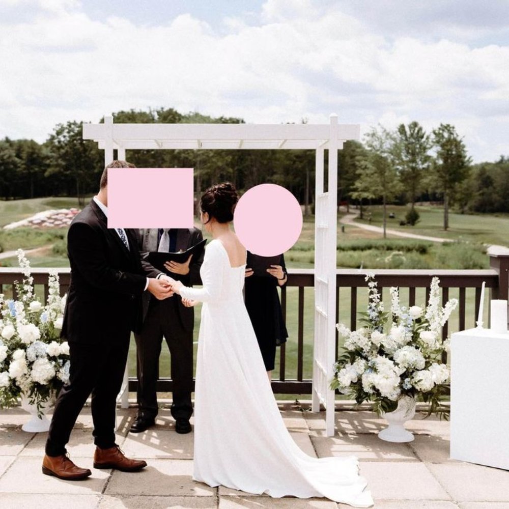 Bridal gown - Picture 3 of 15